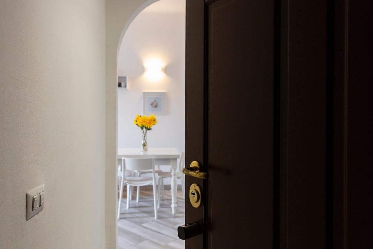Mezzofanti - Tre Ponti Apartment Milan Bagian luar foto